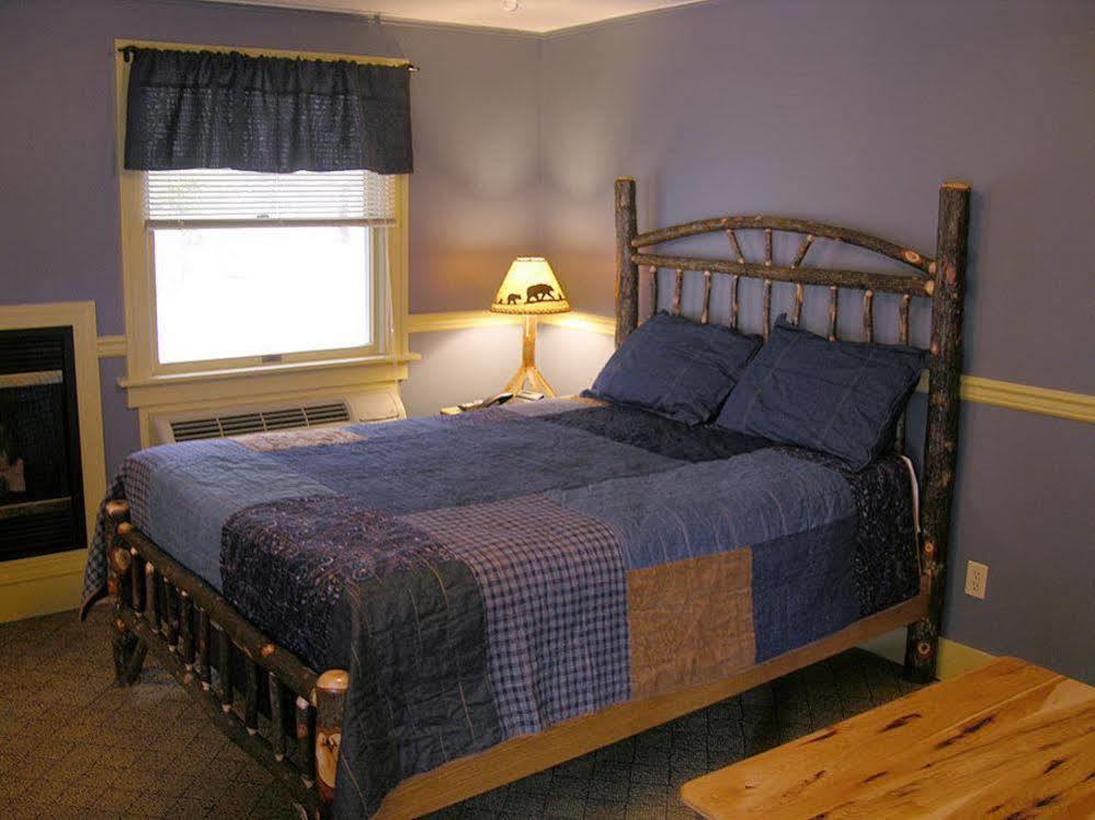 Mountaintop Lodge At Lake Naomi Mount Pocono Экстерьер фото